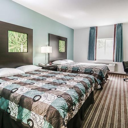 מלון Super 8 By Wyndham Brenham Tx מראה חיצוני תמונה